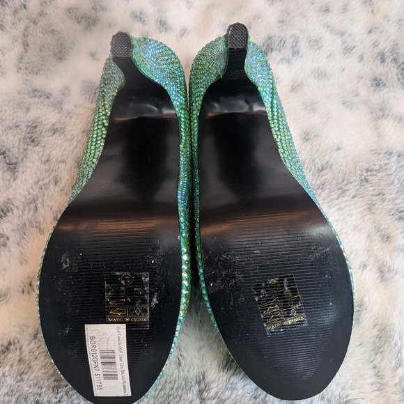 Bordello Rhinestone pinup heels - Picture 3 of 7